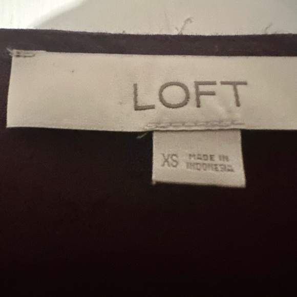 LOFT Red Long Sleeve Relaxed Blouse - Picture 3 of 3